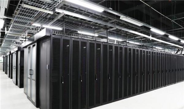 如何利用 A100 GPU 進(jìn)行大規(guī)模的神經(jīng)網(wǎng)絡(luò)訓(xùn)練？
